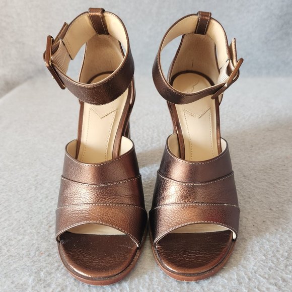 Brian Atwood B-Brandy 4" Wood Block Heel Sandal Ankle Strap Open Toe Leather - Picture 3 of 16